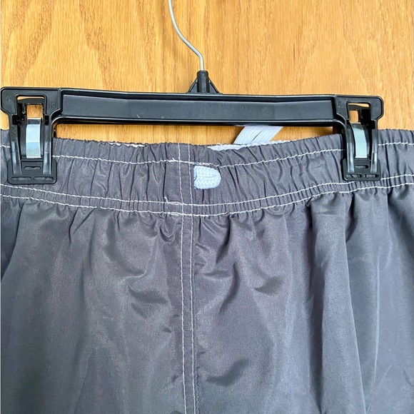 Men’s Cargo Swim Trunks - Picture 7 of 10